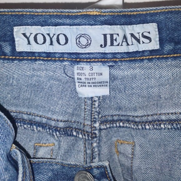 Yoyo Jeans - Size 3 - Denim Shorts - Picture 2 of 4